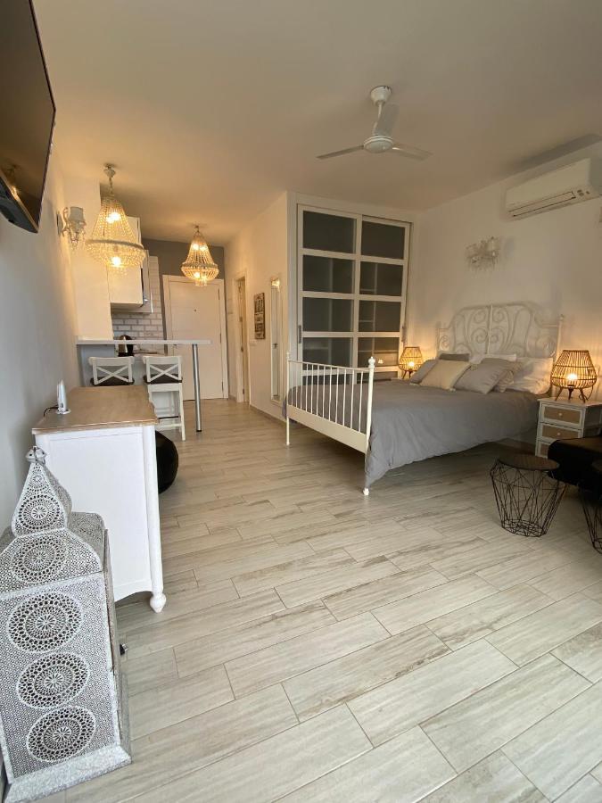 Benal Beach Apartments Benalmádena Eksteriør billede